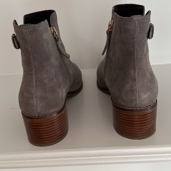 Women's Cole Haan Suede Haidyn bootie Size 8-1/2B - Picture 2 of 10